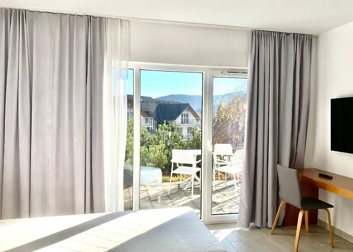 Daire Z Tarasem W Czarna Gora - Livigno - Sienna (Klodzko)